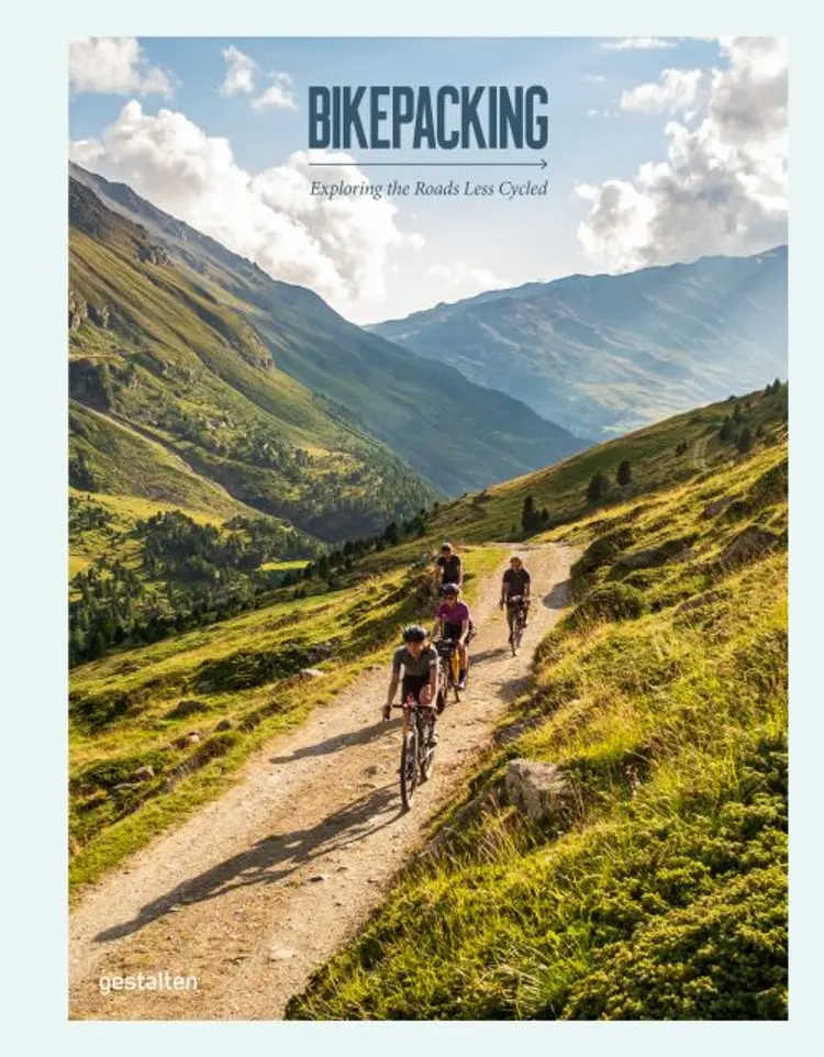 Bikepacking: Exploring the Roads Less Cycled af Robert Klanten