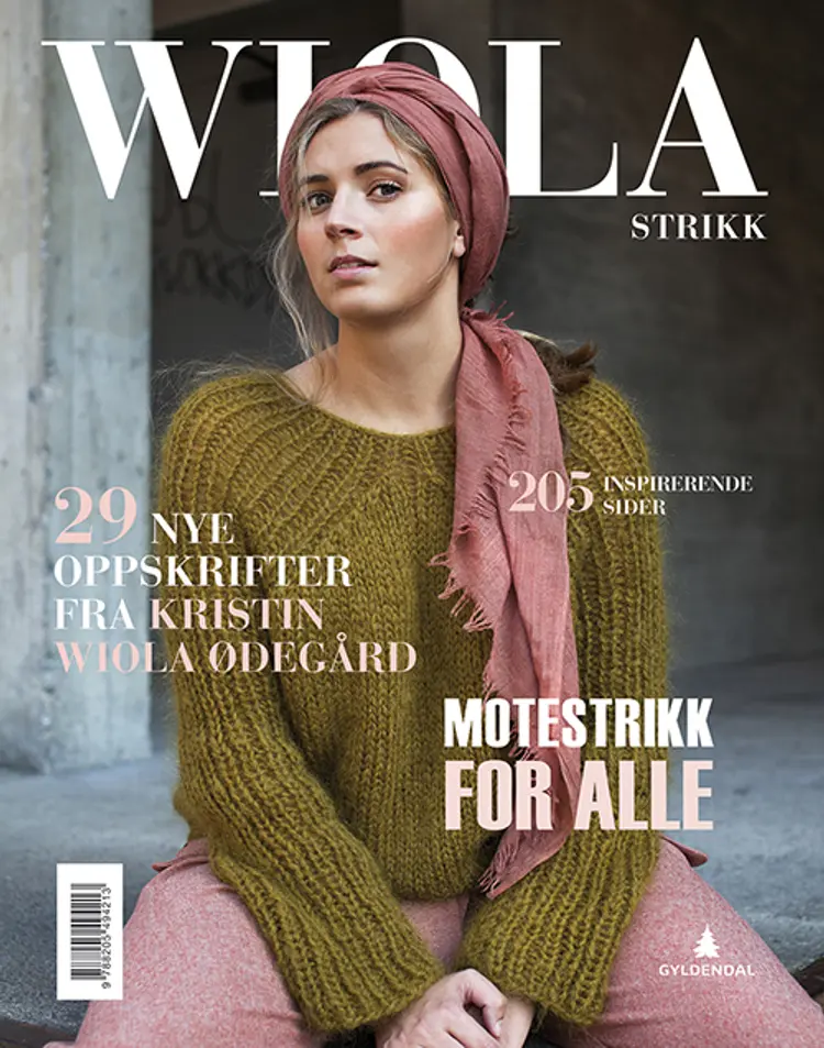 Wiolastrikk : strikkede gensere og jakker af Kristin Wiola Ødegård