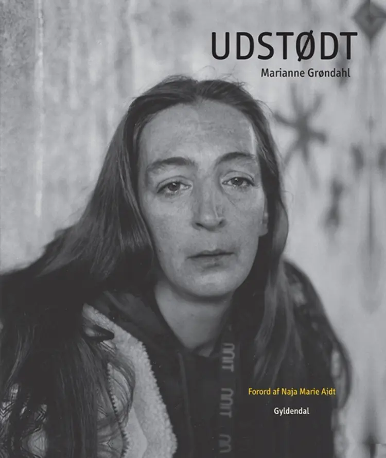 Udstødt af Marianne Grøndahl