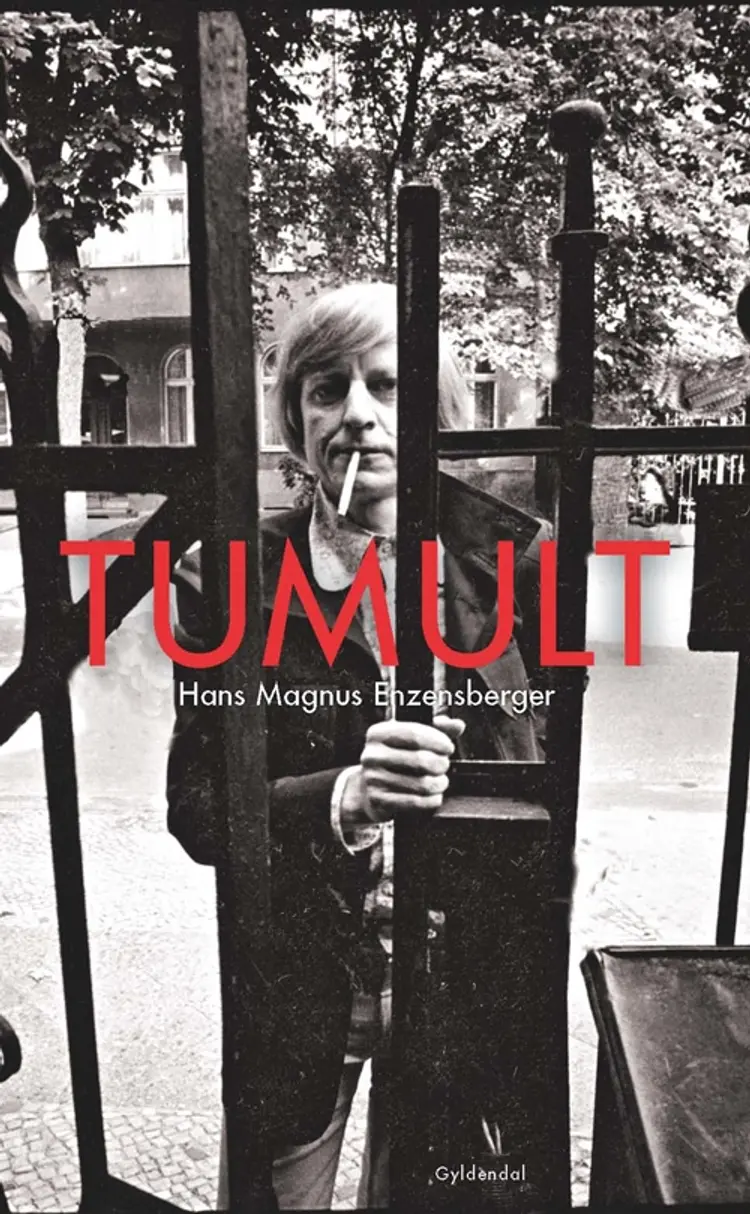 Tumult af Hans Magnus Enzensberger