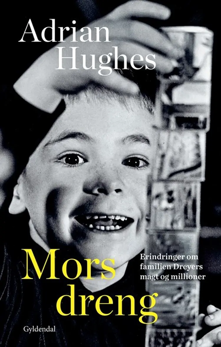 Mors dreng af Adrian Hughes