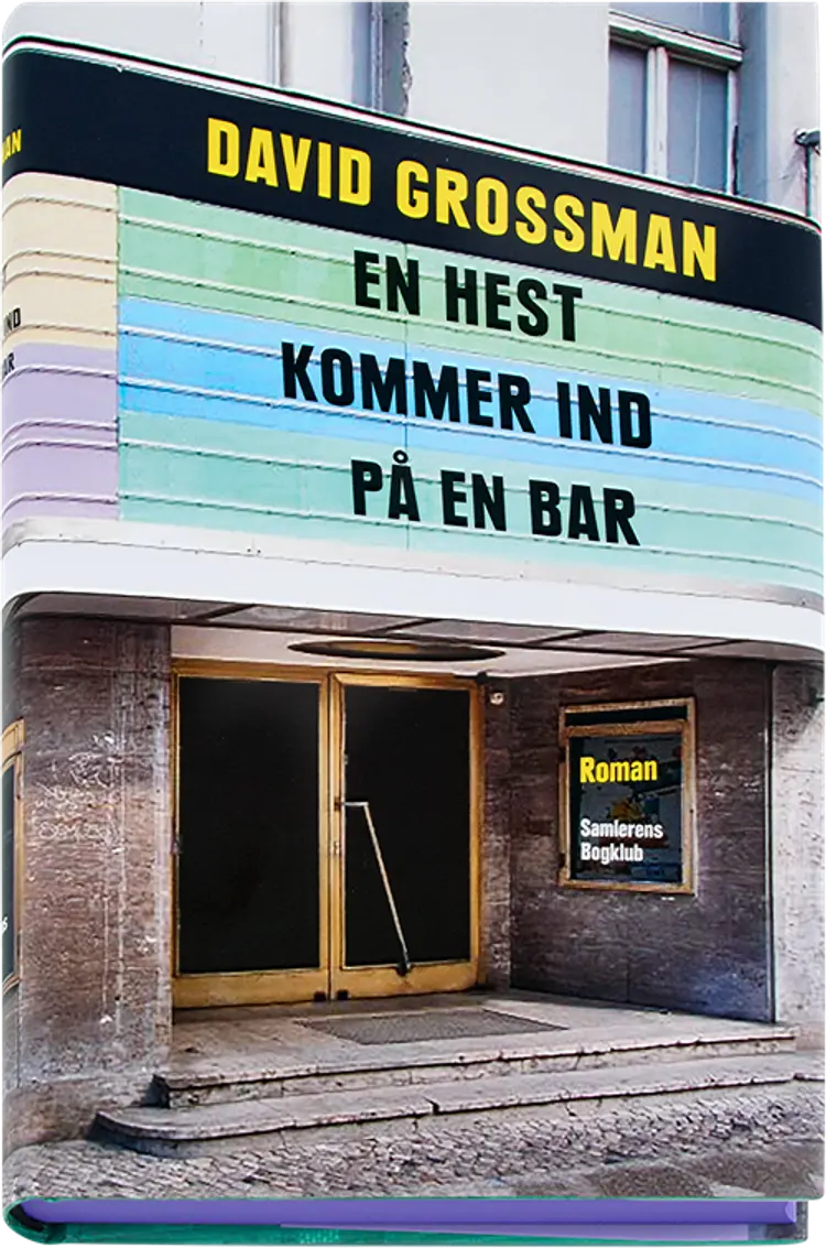 En hest kommer ind på en bar af David Grossman
