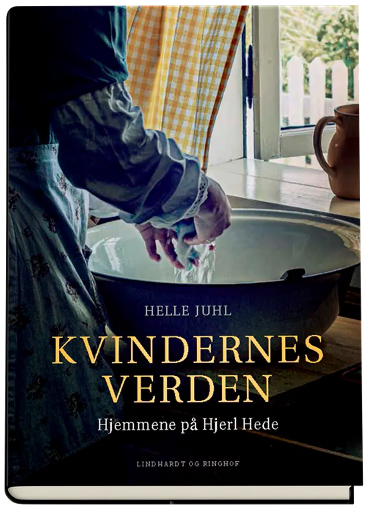 Kvindernes verden af Ole Sønnichsen