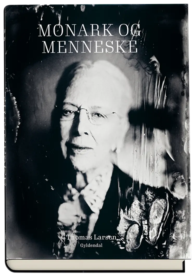 Monark og menneske af Thomas Larsen