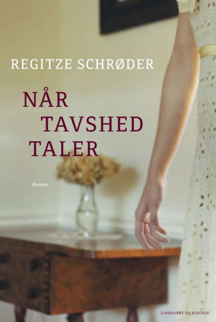 Når tavshed taler af Regitze Schrøder