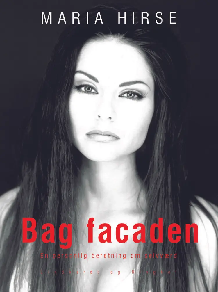 Bag facaden af Maria Hirse