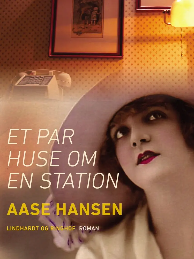 Et par huse om en station af Aase Hansen