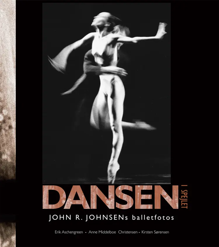 Dansen i spejlet af John R. Johnsen