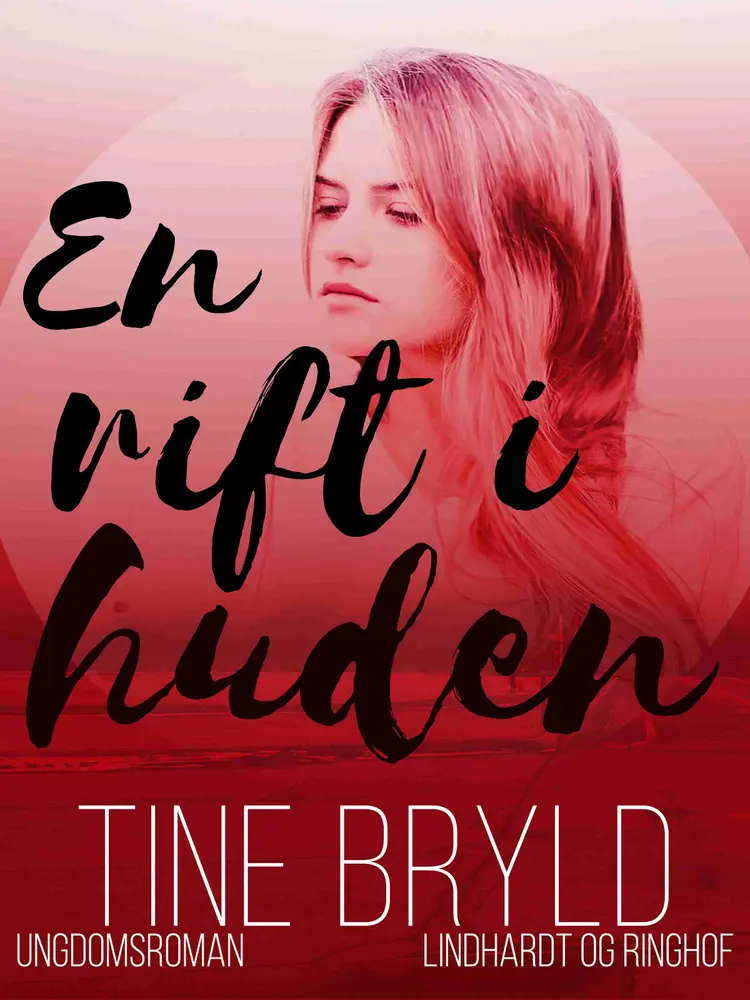 En rift i huden af Tine Bryld