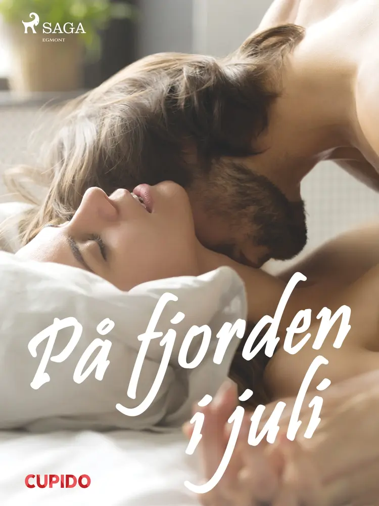 På fjorden i juli af Cupido And Others