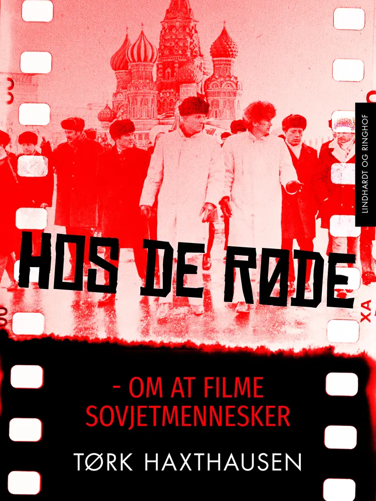 Hos de røde af Tørk Haxthausen