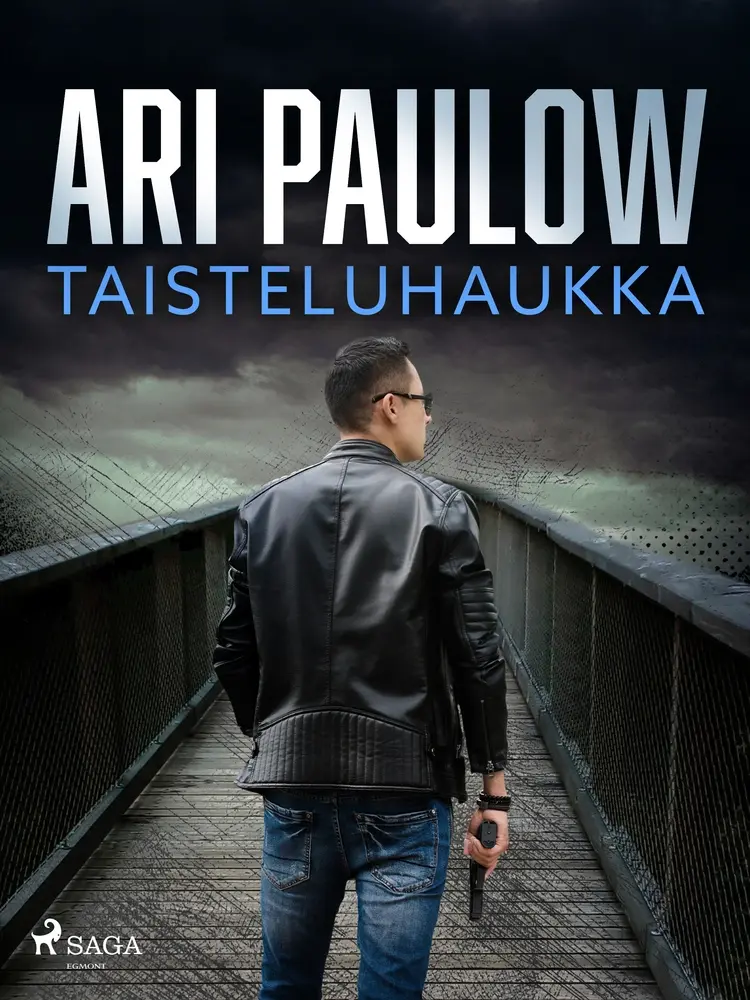 Taisteluhaukka af Ari Paulow