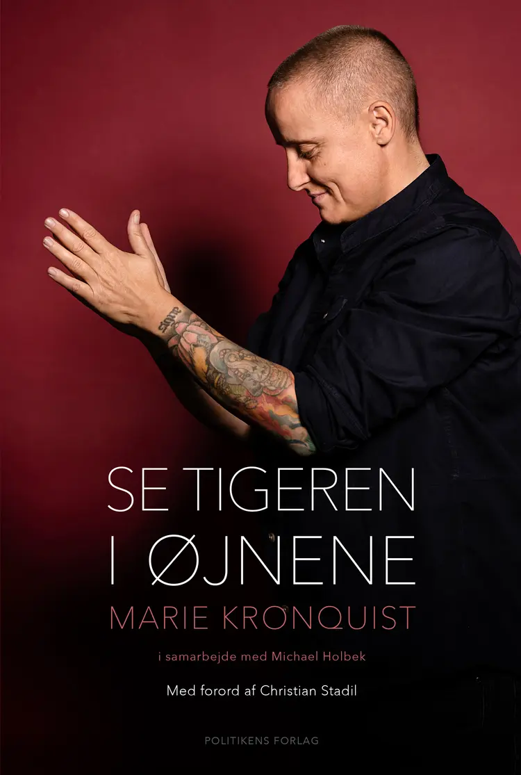 Se tigeren i øjnene af Michael Holbek Jensen