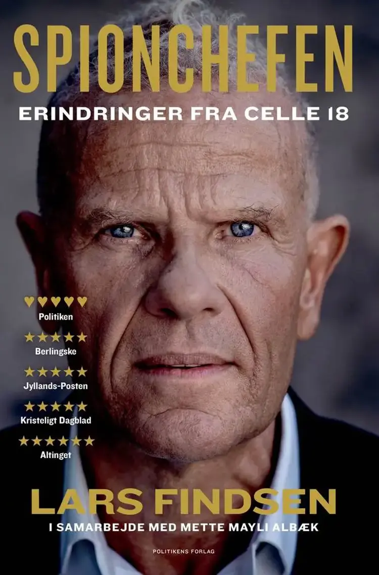 Spionchefen af Mette Mayli Albæk