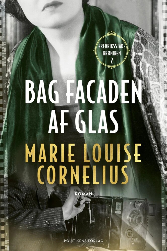 Bag facaden af glas cover