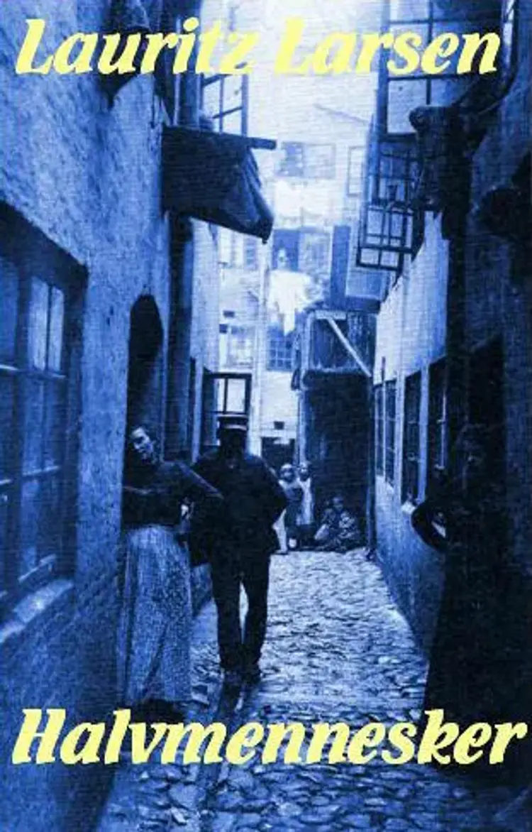 Halvmennesker af Lauritz Larsen