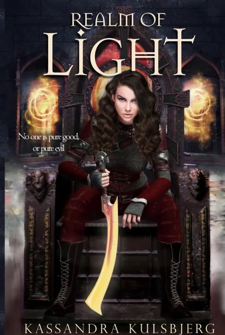 Realm Of Light af Kassandra kulsbjerg