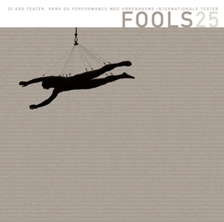 Fools 25 af Nina Larissa Bassett