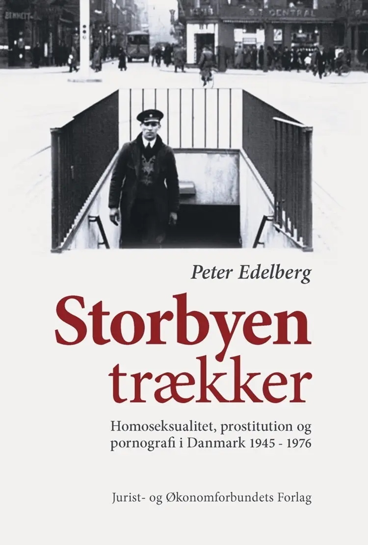 Storbyen trækker af Peter Edelberg