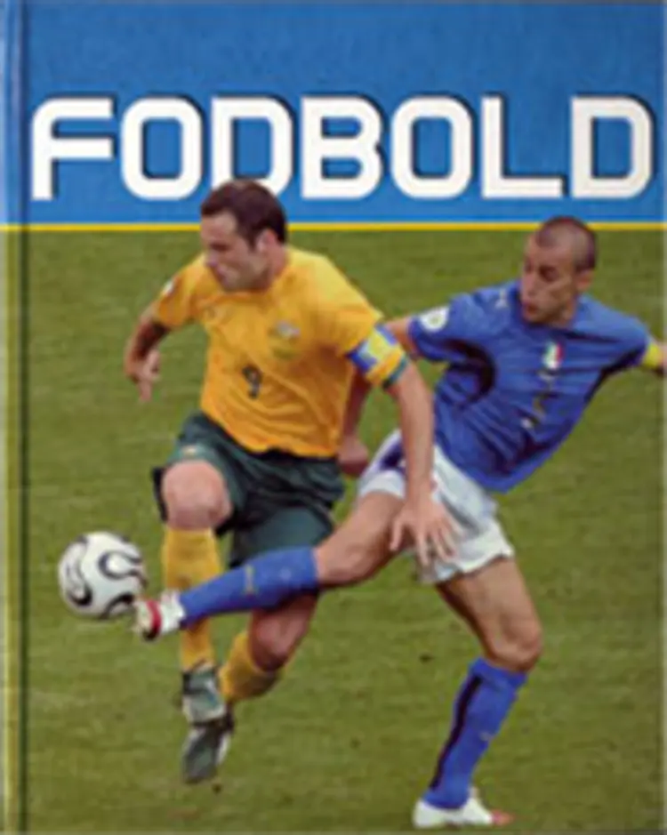 Fodbold af Clive Gifford