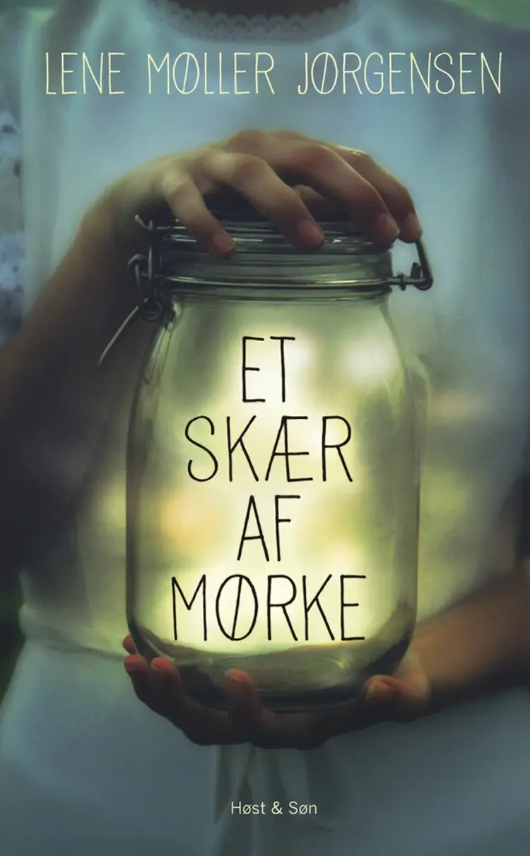 Et skær af mørke af Lene Møller Jørgensen