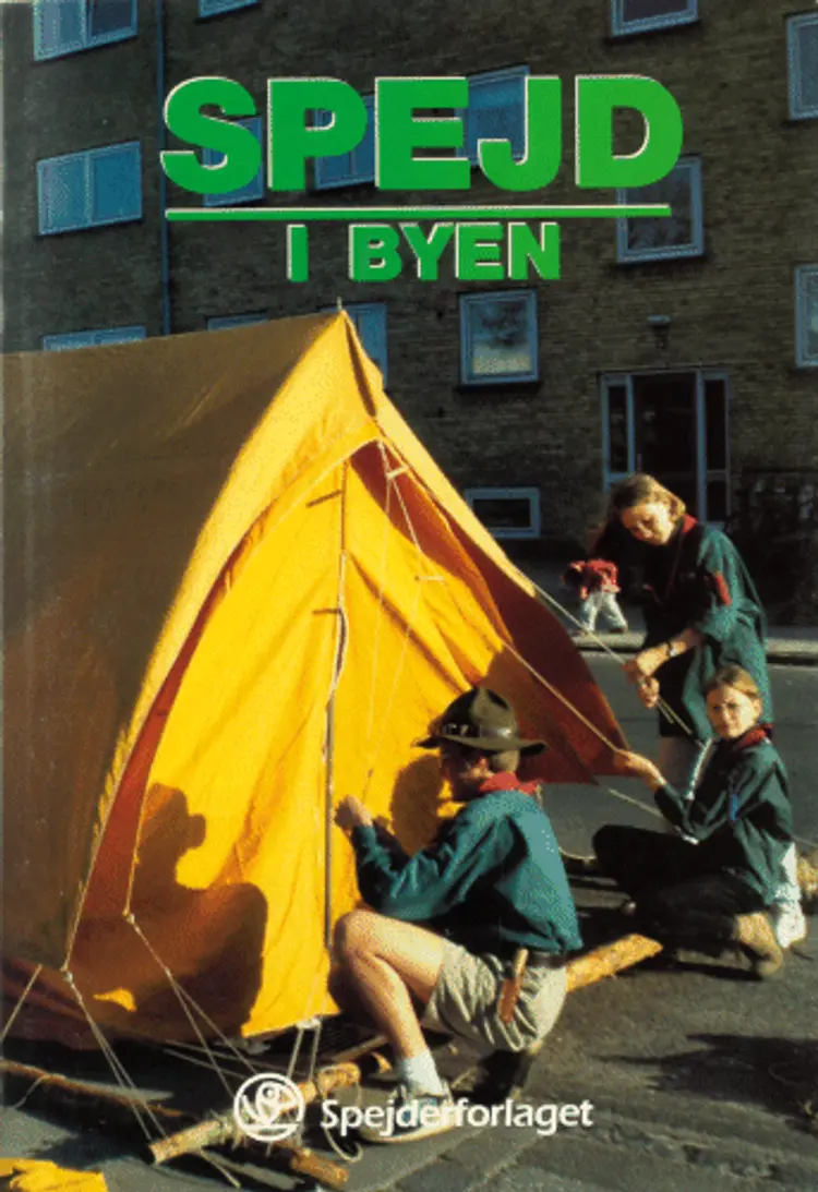 Spejd i byen af Claus Pedersen