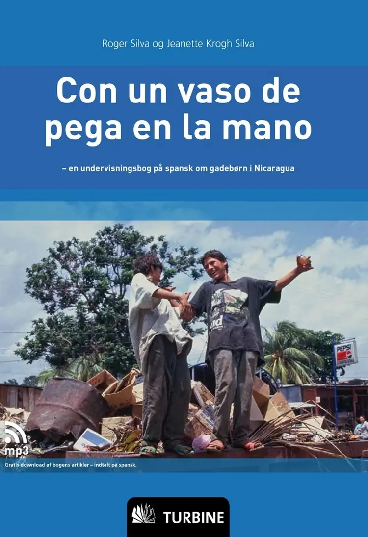 Con un vaso de pega en la mano af Roger Silva