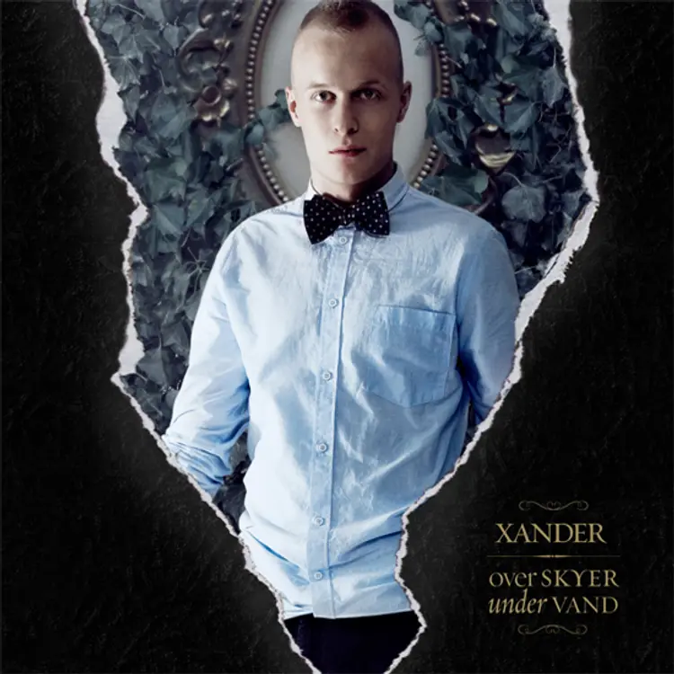 Over skyer, under vand af Xander
