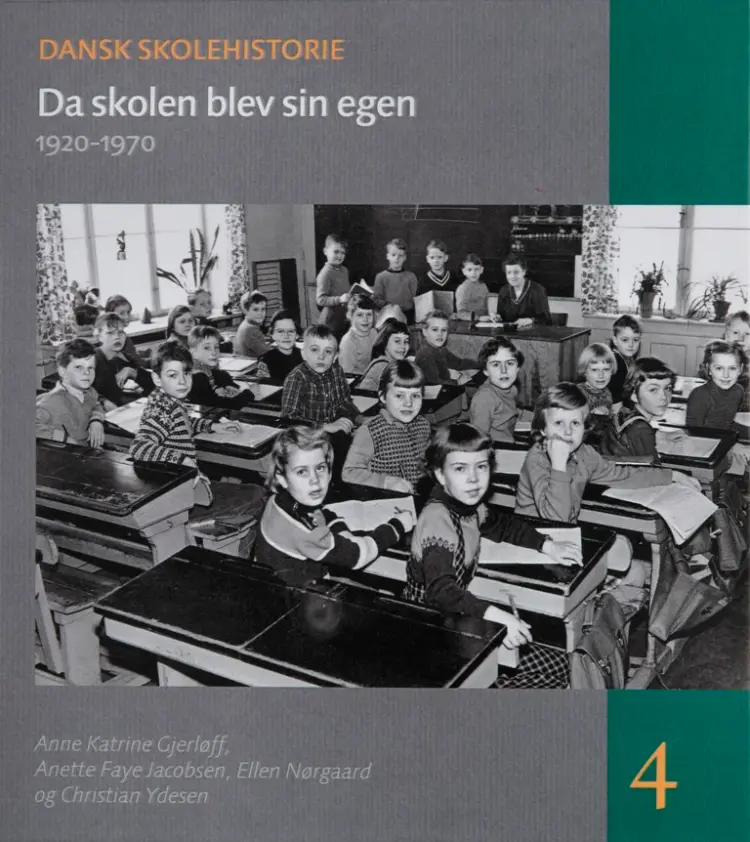 Da skolen blev sin egen af Ning de Coninck-Smith