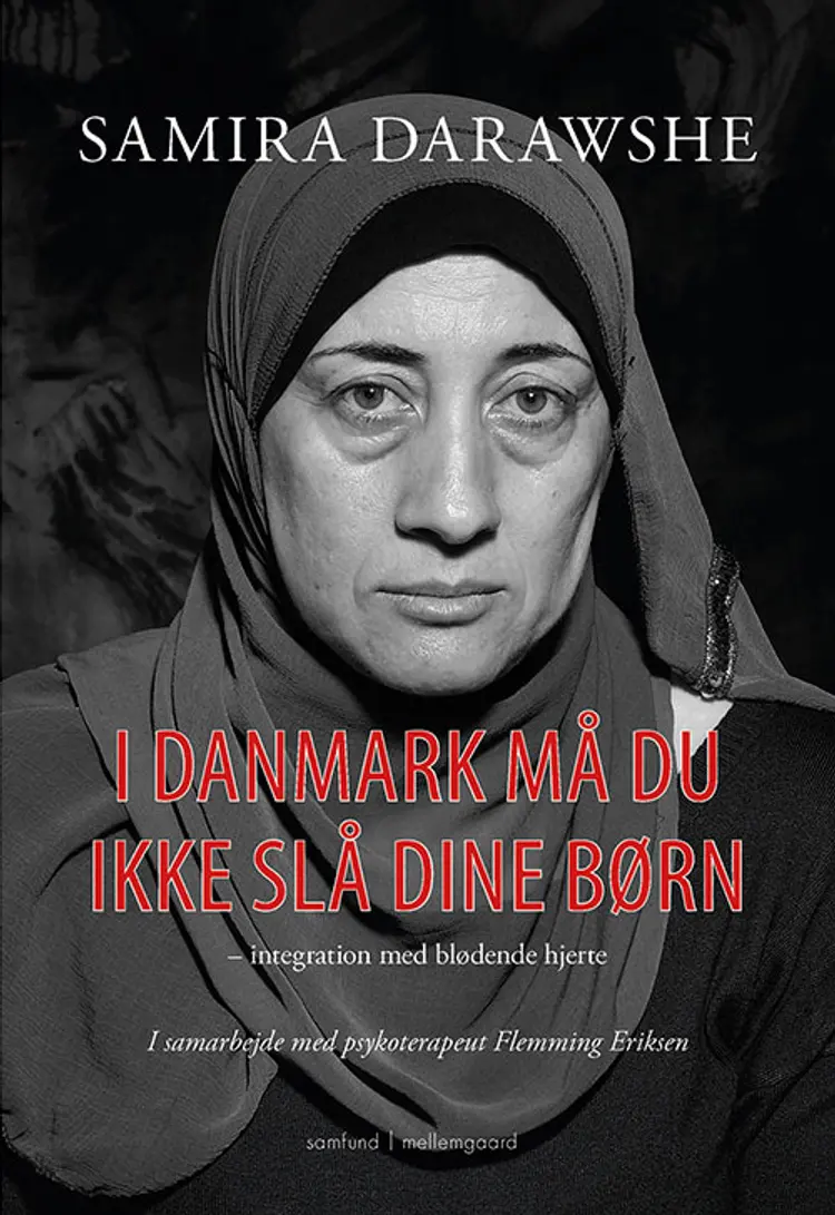 I Danmark må du ikke slå dine børn af Julie H. Hansen