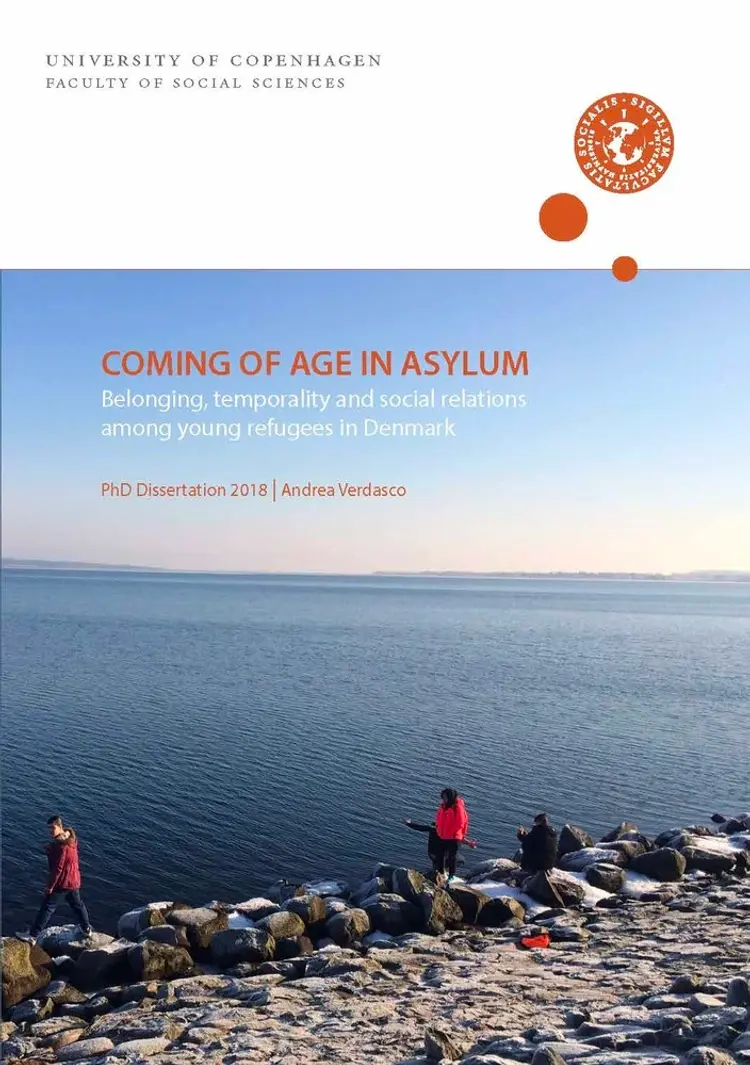 COMING OF AGE IN ASYLUM af Andrea Verdasco