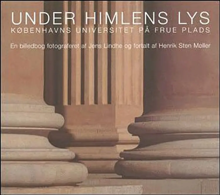 Under himlens lys af Henrik Sten Møller