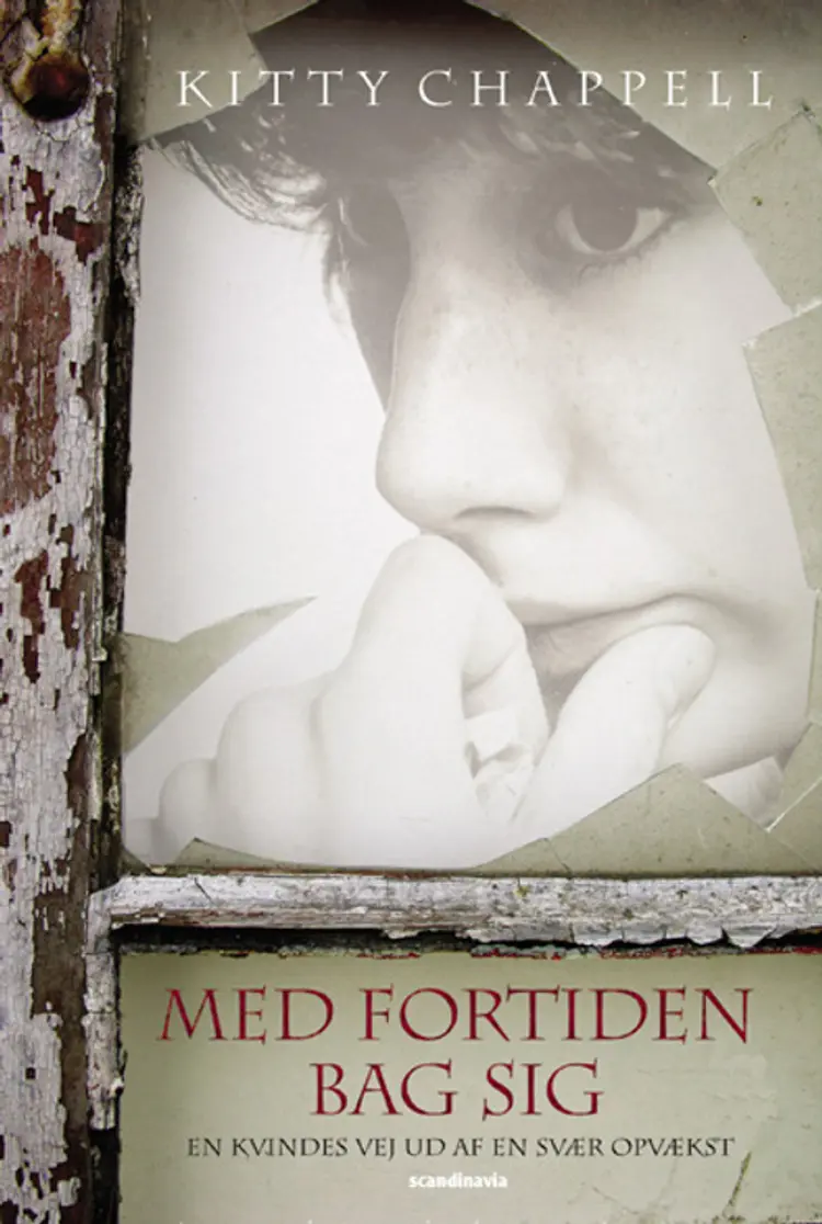 Med fortiden bag sig af Kitty Chappell