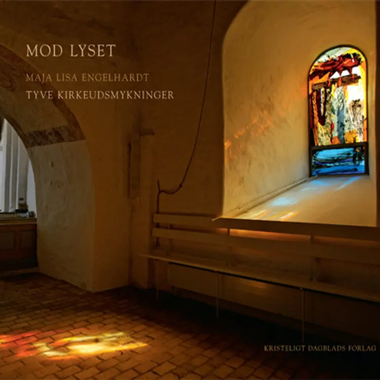 Mod lyset af Maja Lisa Engelhardt