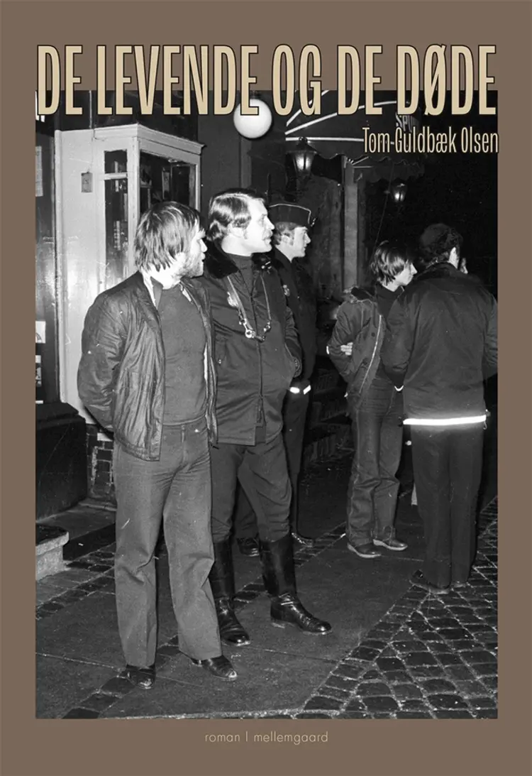 De levende og de døde af Tom Guldbæk Olsen