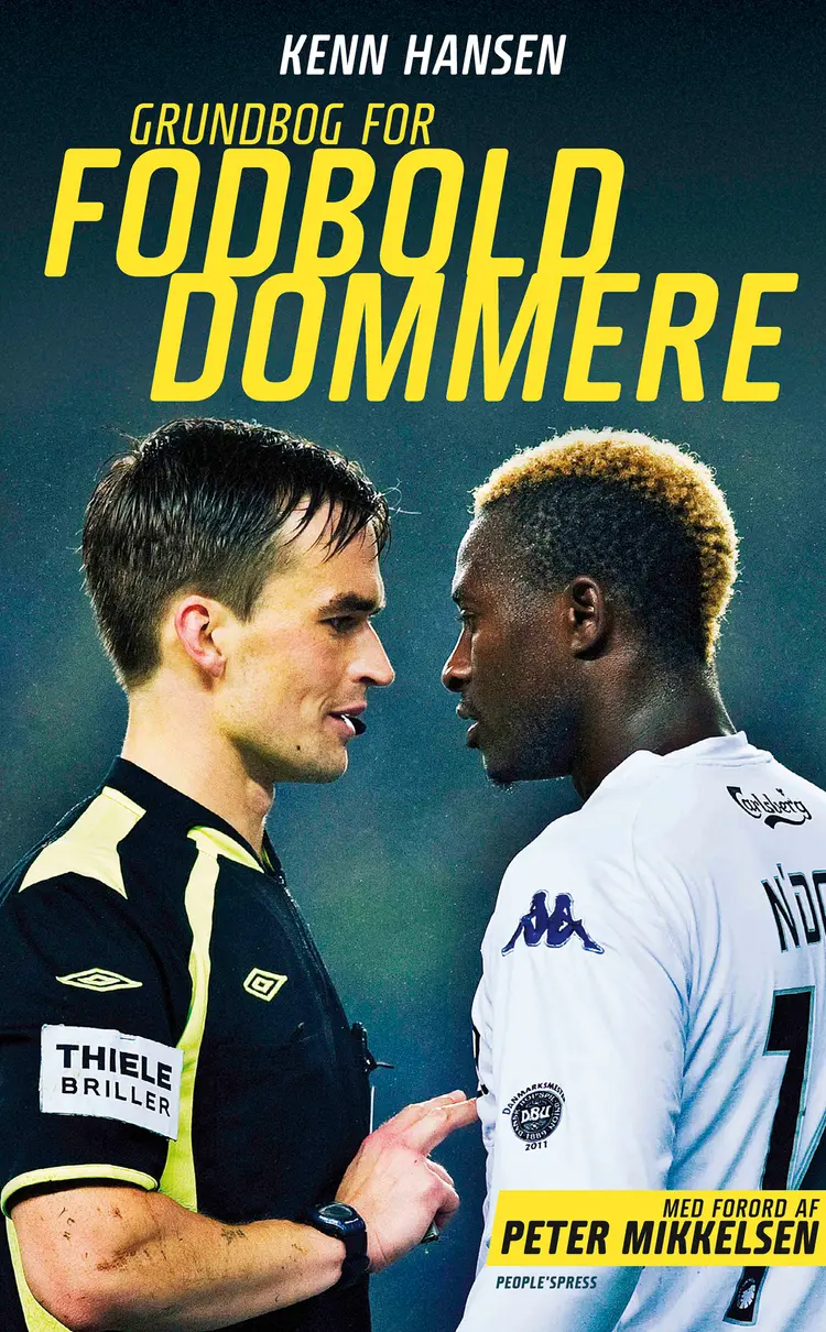 Grundbog for fodbolddommere af Kenn Hansen