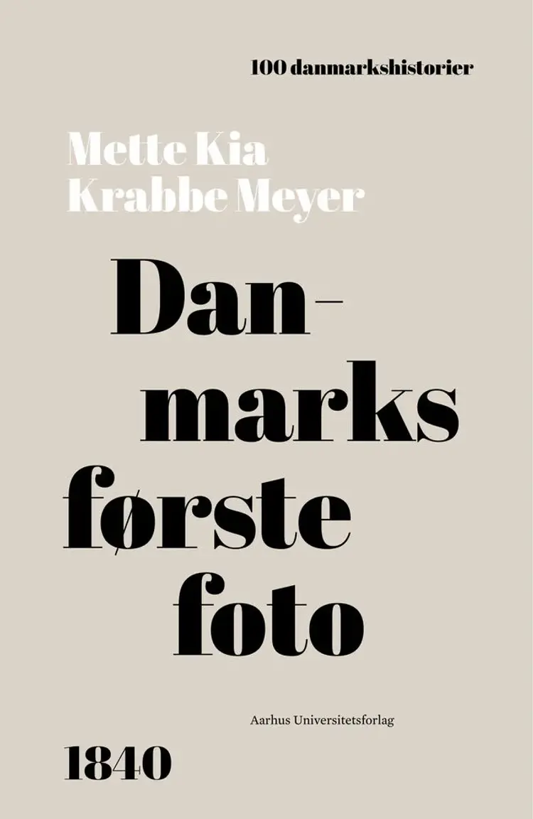 Danmarks første foto af Mette Kia Krabbe Meyer