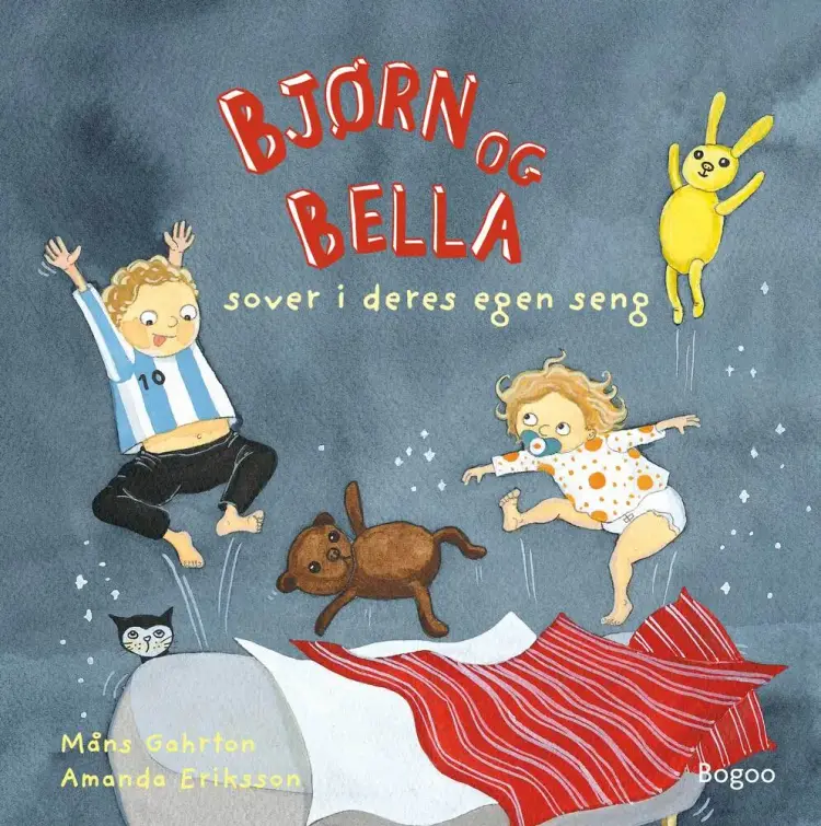 Bjørn og Bella sover i deres egen seng af Måns Gahrton