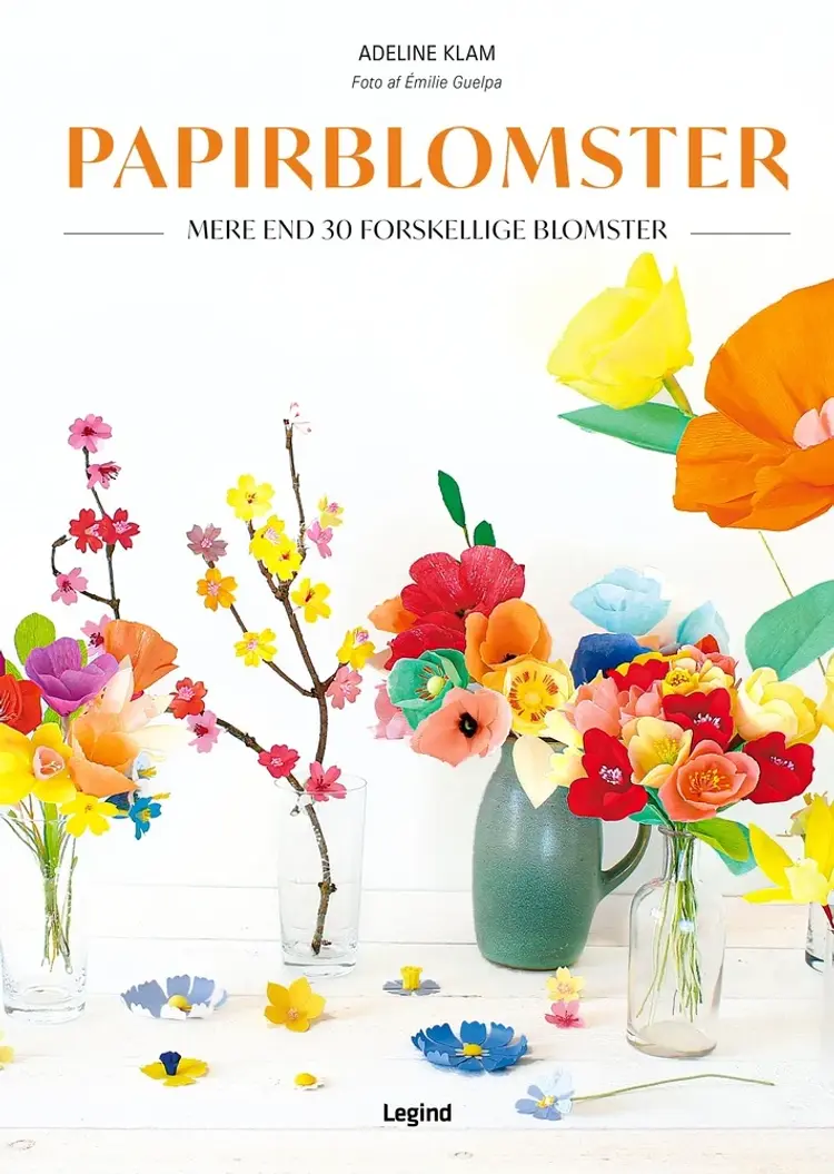 Papirblomster af Adeline Klam