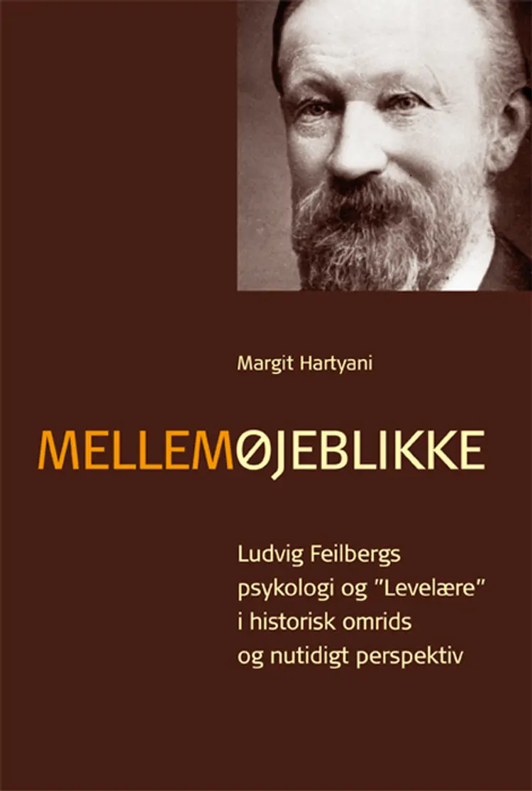 Mellemøjeblikke af Margit Hartyani