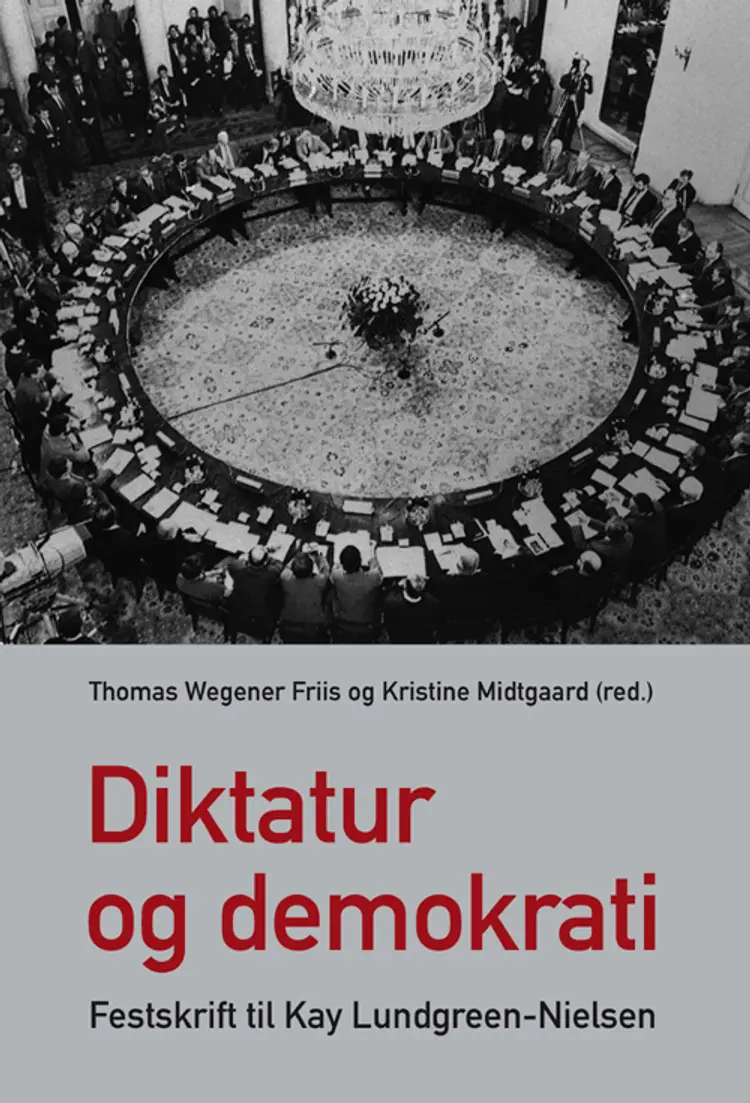 Diktatur og demokrati af Thomas Wegener Friis