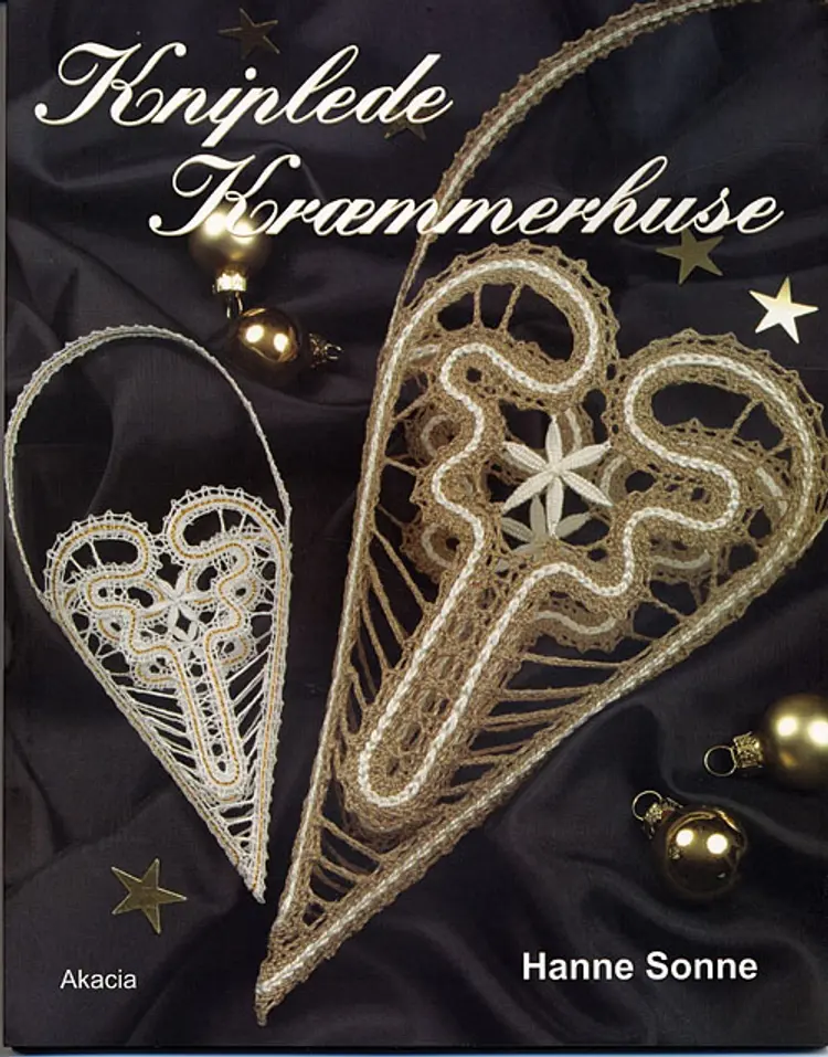 Kniplede Kræmmerhuse af Hanne Sonne