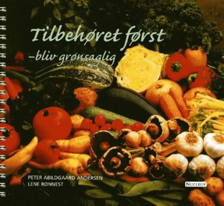 Tilbehøret først af Lene Rønnest