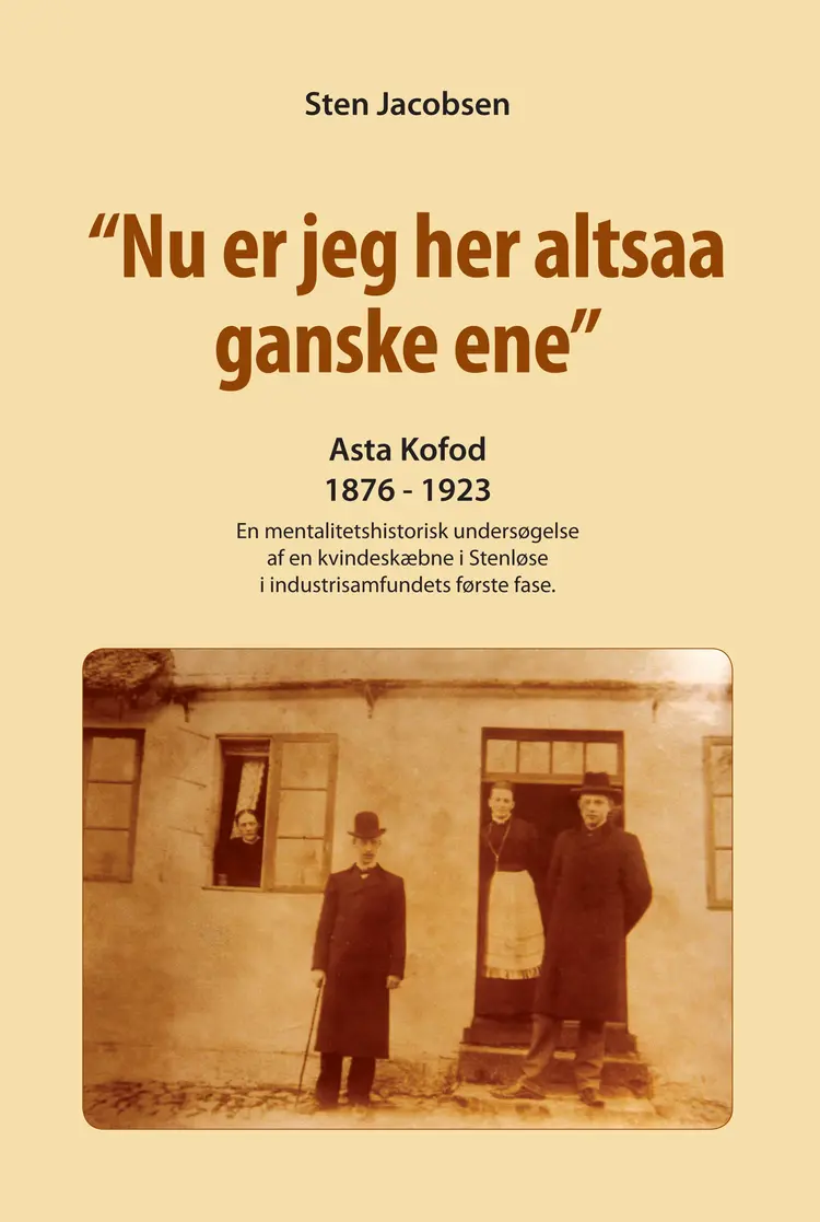 Nu er jeg her altsaa ganske ene af Sten Jacobsen