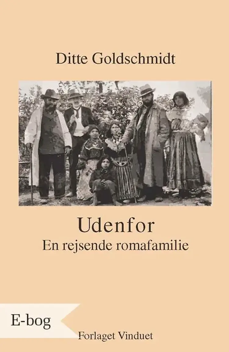 Udenfor af Ditte Goldschmidt
