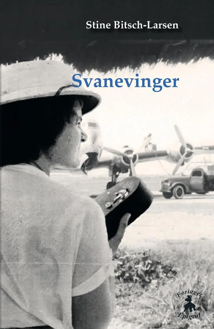 Svanevinger af Stine Bitsch-Larsen