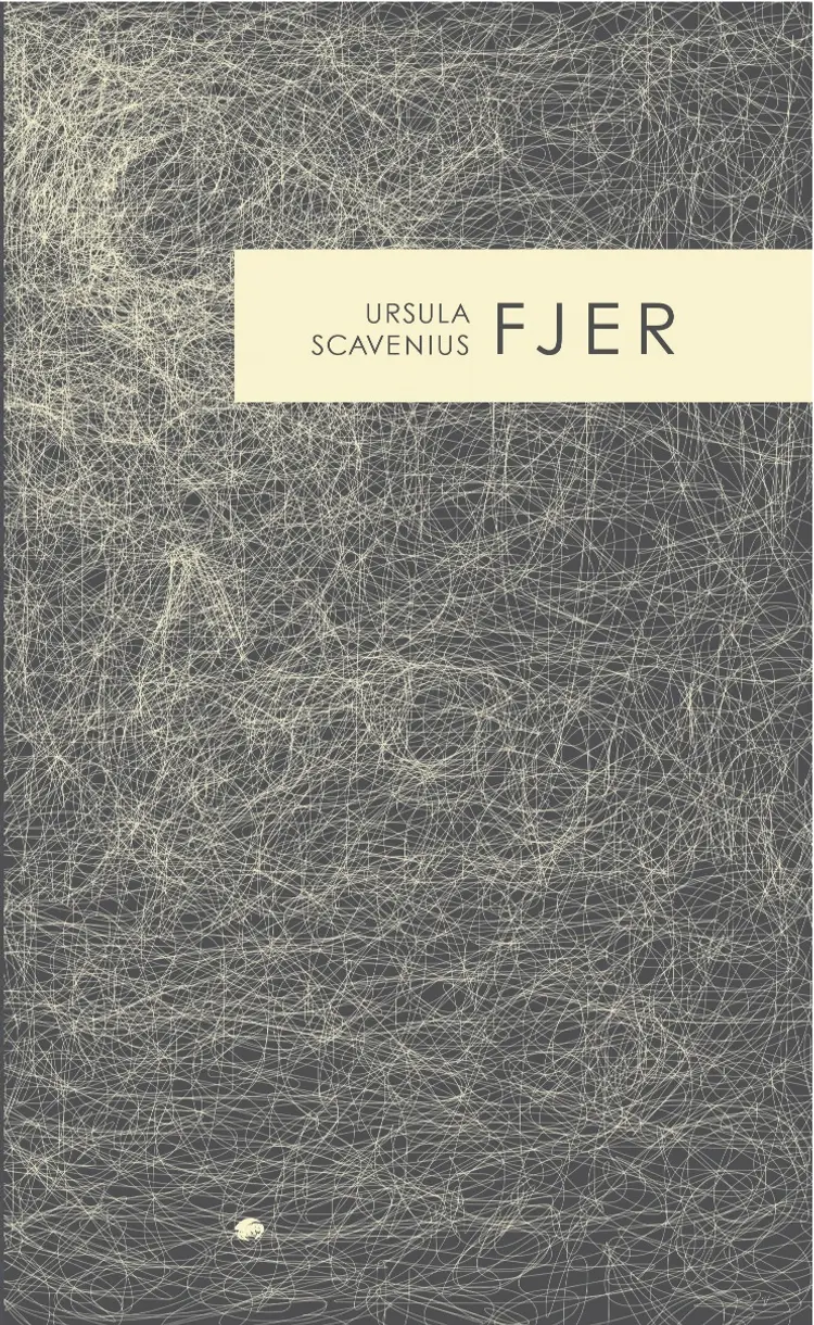Fjer af Ursula Scavenius