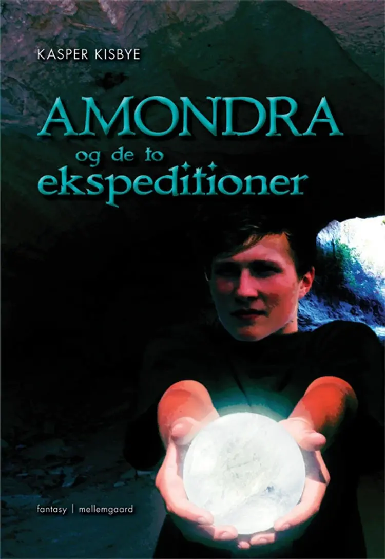 Amondra og de to ekspeditioner af Camilla Faieq Jensen