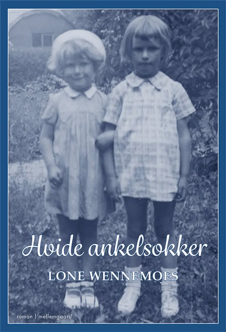 Hvide ankelsokker af Lone Wennemoes