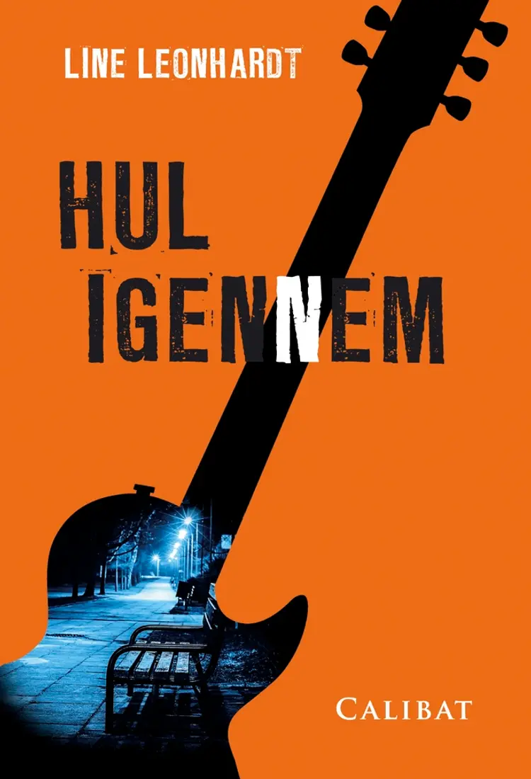 Hul igennem af Line Leonhardt